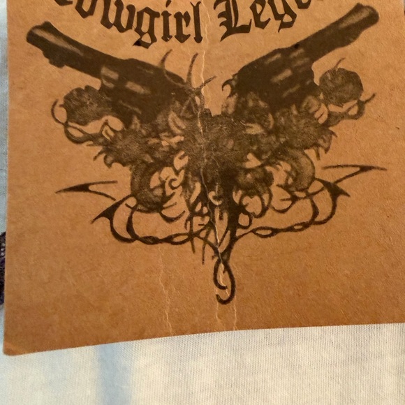 Cowgirl Legend Western Graphic Raglan Tee Wings Fleur De Lis 3/4 Sleeve - Picture 4 of 8